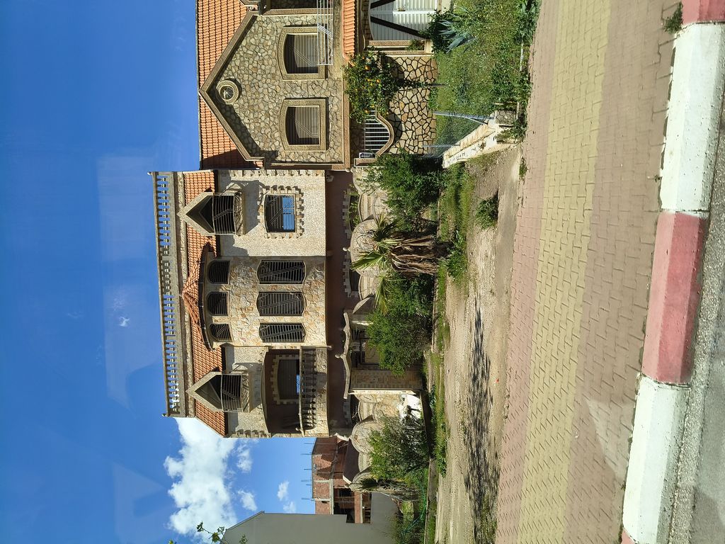 Foto 3 – 10.04.2026 – 238 km – Fes - Azrou – Lake Aguelmame Sidi Ali (See) - Midelt